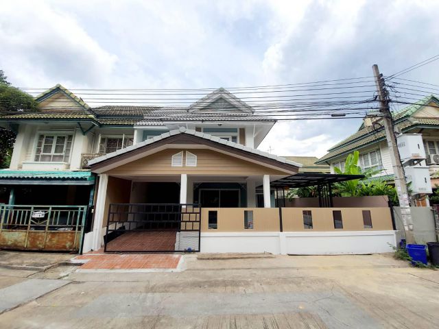 ขายบ้านแฝด 2 ชั้น #หมู่บ้านพฤกษา19 บ้านสวยทาสีใหม่ ปรับปรุงใหม่ทั้งหลัง พร้อมอยู่ อยู่ติดถนนวัดลาดปลาดุก