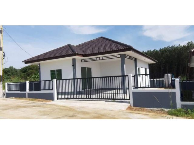 บ้านใหม่สวยนิคมพัฒนาระยอง ขายต่ำกว่าราคาประเมิน4แสน