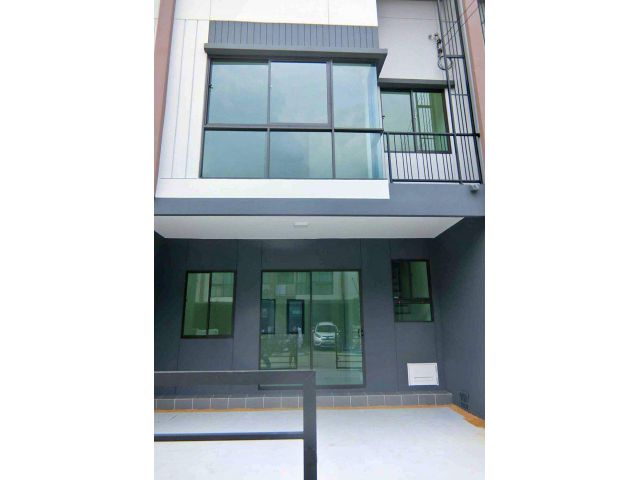 ทาวน์โฮม พลีโน่ พหลโยธิน 54/1 ให้เช่า