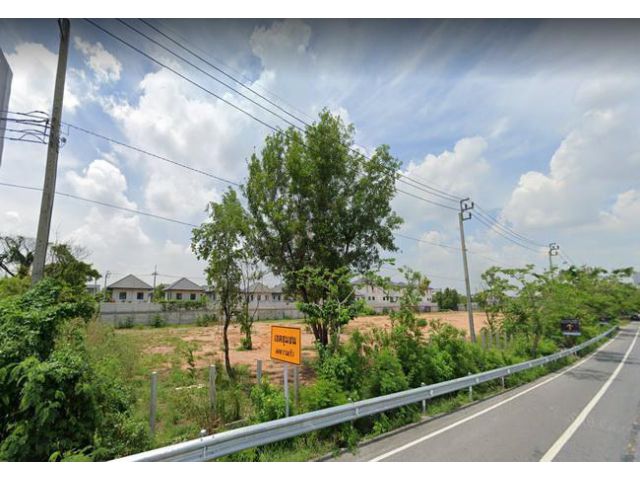 Land for sale close to motorway(Road number 7), intersect with Kanchanaphisek rd.(Road number 9), Prawet district