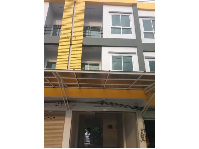 ขาย-ให้เช่า อาคารพาณิชย์ 3 ชั้น ติดถนนมิตรสัมพันธ์ ใกล้บางแสน ชลบุรี