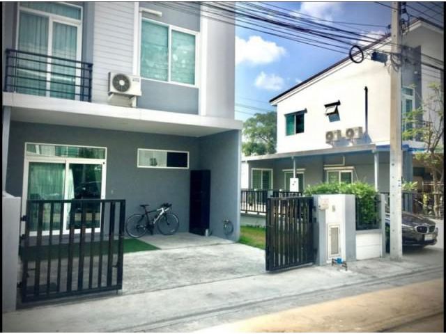 House for Sale/Rent Casa City Bangna close to Mega Bangna, corner plot, fully furnished
