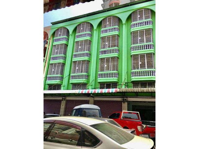 ขายอาคารพาณิชย์ 4 ชั้น ม.พรทวีวัฒน์ ตกแต่งใหม่