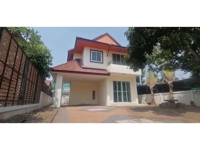 ขายบ้านเดี่ยว 2 ชั้น ม. สุพัชรี บึงหนองโคตร  ห่างบึงหนองโคตรเพียง 100 ม. บ้านปรับปรุงใหม่