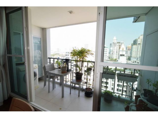 Ivy thonglor is a LUXURY condo in the heart of thonglor 4 BEDS