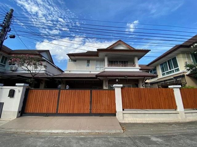 ขายบ้าน 63 ตรว ศิมันตรา ลาดพร้าว71 ใกล้อีสต์วิลล์