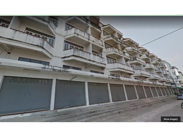 L27 ให้เช่าอาคารพาณิชย์ 15 ห้อง 4.5 ชั้น เจาะทะลุถึงกันหมด บางแค กทม.ค่าเช่าถูกมาก