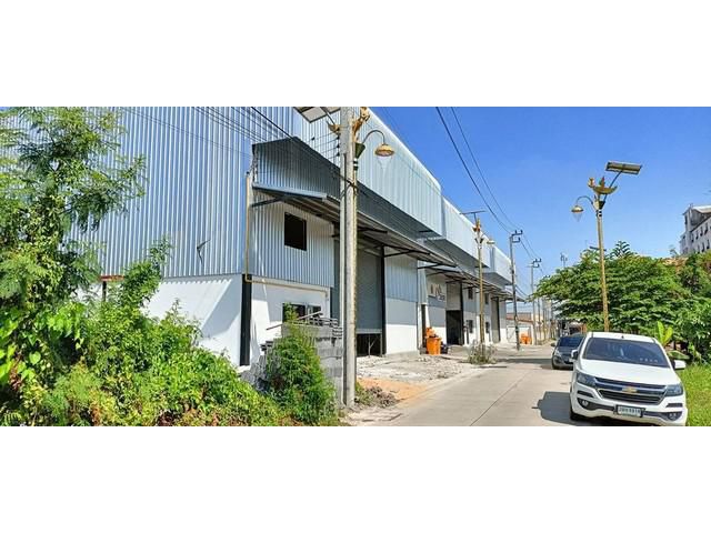 โกดังพร้อมสำนักงานให้เช่า300ตร.ม ลาดกระบัง กรุงเทพ
