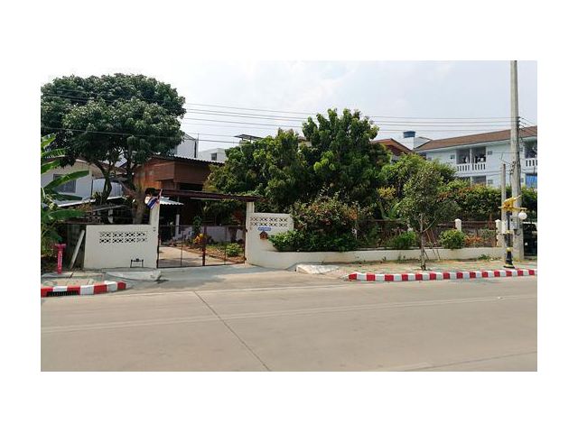 บ้านเดี่ยวนิมมานเหมินท์ 130ตร.ว. ติดถนนกองบิน-นิมมานเหมินท์ ใกล้กาดต้นพยอม ถนนสุเทพ