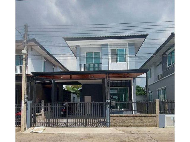 หมู่บ้านฉัตรหลวง14  ในราคา3.5 ล้านบาท