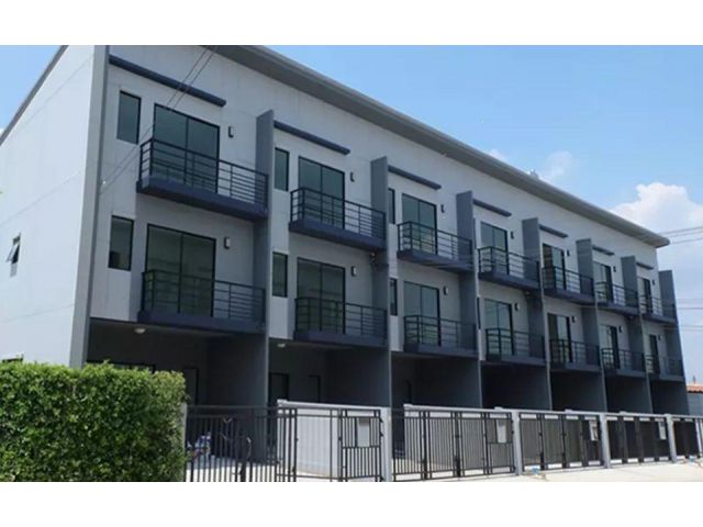 HR0926 ให้เช่าทาวน์โฮม 3ชั้น 3ห้องนอน 3ห้องน้ำ บ้านกลางเมือง พระราม9 - อ่อนนุช