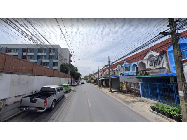 ขายที่ดิน ถนนรามคำแหง แปลงสวยมาก ห้ามพลาดเด็ดขาด!