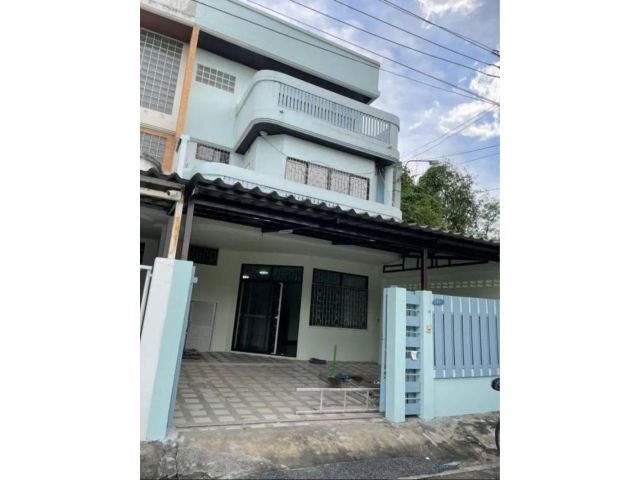 ขายทาวน์โฮม 3 ชั้น ซอย สังคมสังเคราะห์10