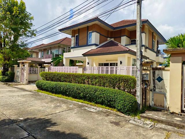 85ตรว.4นอนซิง บ้านหรูบิ้วอินเดอะคริสตัล CDC