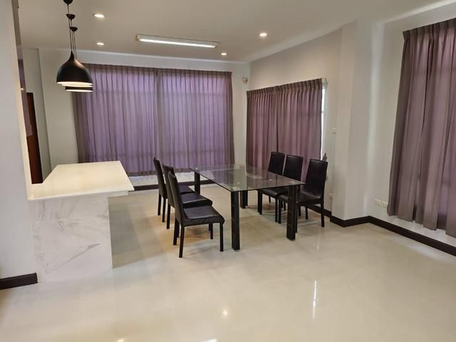 บ้านหรูบิ้วอินเดอะคริสตัล CDC  85ตรว.4นอน