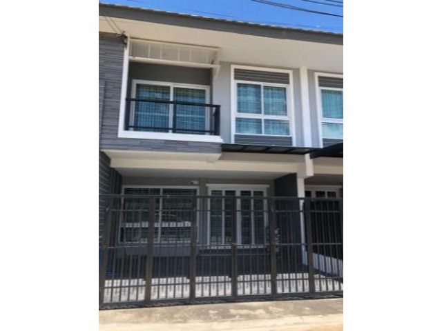 BLATH01933  ขายด่วนทาวน์โฮม เดอะไฟน์เนส ทาวน์ ศรีราชา(The Finest Town Sriracha)