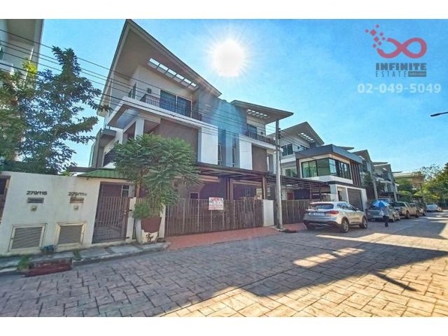 ขายบ้านแฝด 3 ชั้น แกรนด์ ไอ-ดีไซน์ วิภาวดี  ถนนวิภาวดี  ใกล้ทางขึ้นลงดอนเมืองโทลล์เวย์