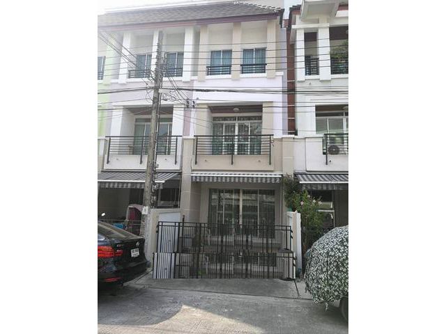 ให้เช่า ทาวน์โฮม บ้านกลางเมือง กรุงเทพกรีฑา7