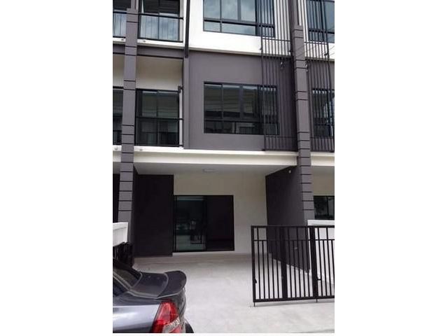 ให้เช่าทาวน์โฮม 3ชั้น คาซ่าซิตี้ วงแหวนลำลูกกา