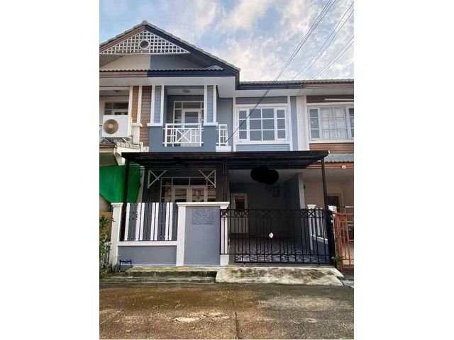 หมู่บ้านบ้านฟ้ารังสิต คลอง2  ในราคา 1.8 ล้านบาท