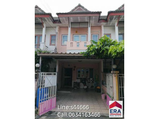 ทาวน์เฮ้าส์ 2 ชั้น 20 ตรว. ม.ดิเอมเมอร์รัลพาร์ค 2