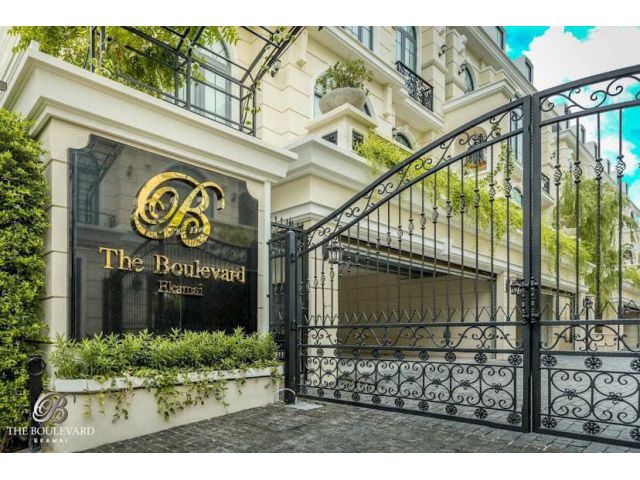 ขายบ้านTHE BOULEVARD EKAMAI 22 REFLECTING A STYLE BEYOND EXCELLENCE