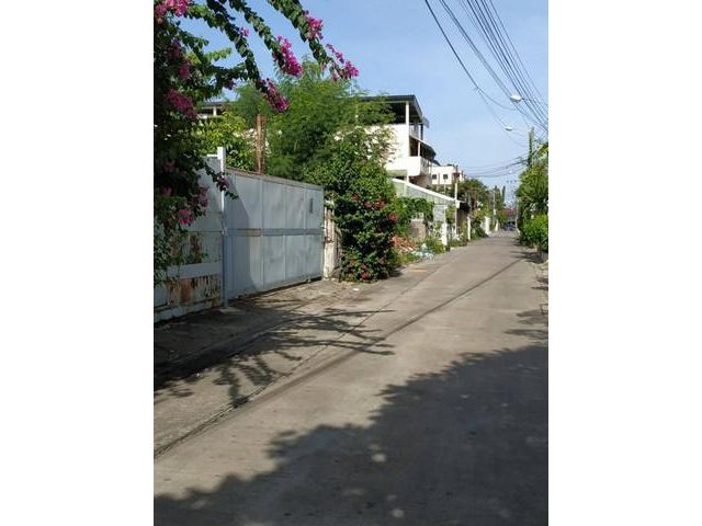 ให้เช่าอาคารโกดังพร้อมออฟฟิศ ย่านอ่อนนุช สุขุมวิท77 บางจาก พื้นที่ 856 ตรม. ใกล้ทางด่วน ใกล้ BTS บางจาก