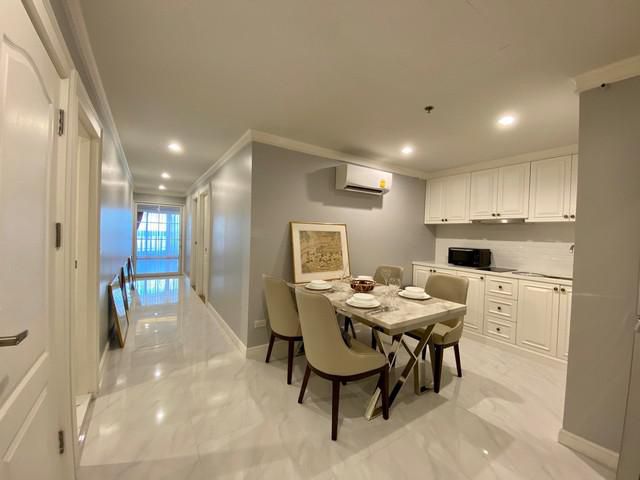 ขายคอนโดพร้อมอยู่ State Tower Condominuim