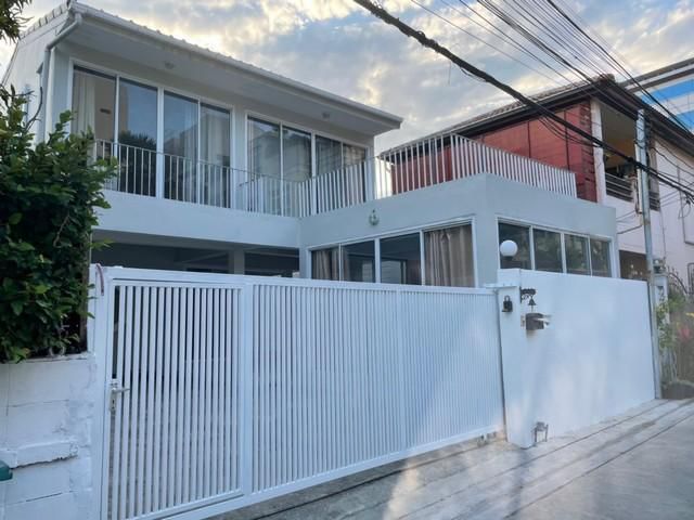 HR0948 ให้เช่าบ้านเดี่ยว2ชั้นรีโนเวทใหม่ ย่านสุทธิสาร รัชดา ห้วยขวาง ใ