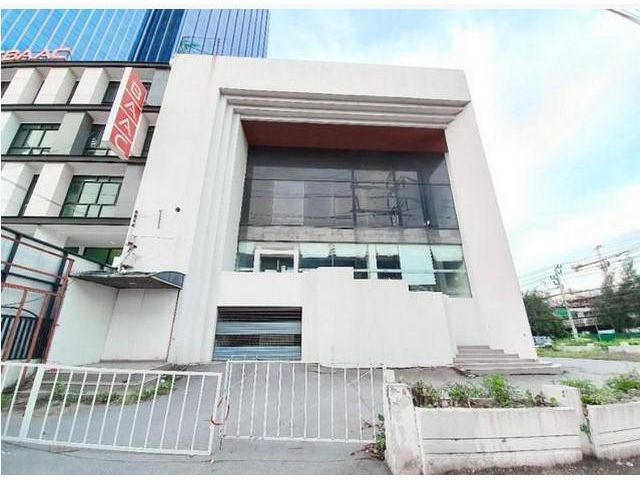 ให้เช่าอาคารสำนักงาน 3.5ชั้น 938 ตรม ถนนบางนา