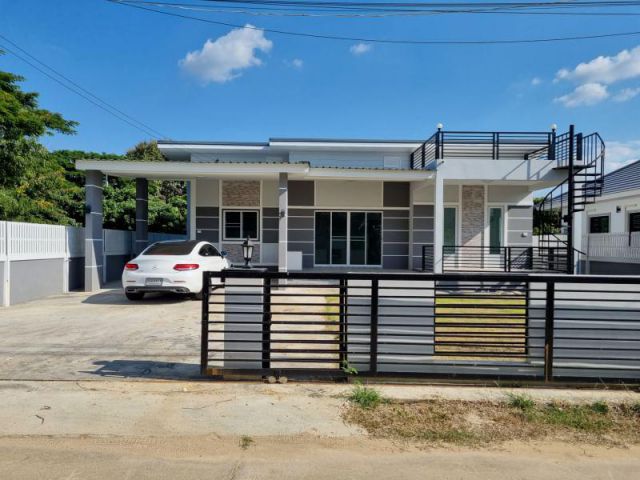 ขายบ้านสร้างใหม่​ ใกล้โรงพยาบาลหางดง เนื้อที่ 92 ตร.ว.​ ราคา​ 2.98ล(ราคาประเมิน​ 3.8ล)