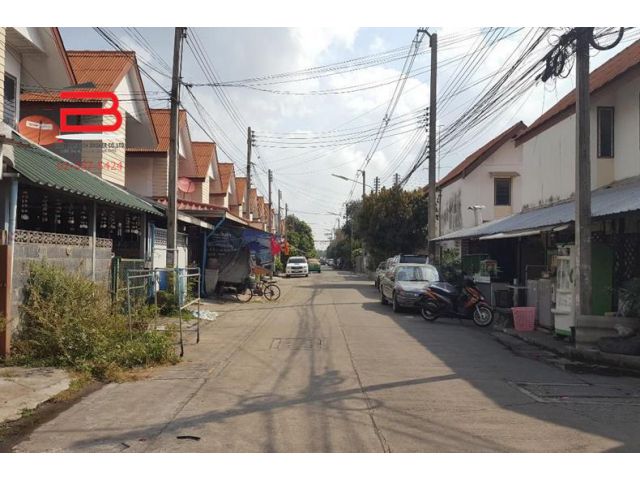 บ้านเดี่ยว 2 ชั้น โครงการ บ้านเอื้ออาทร รังสิตคลองสาม เนื้อที่ 19.4 ตรว. มี 2 ห้องนอน 1 ห้องน้ำ ถนนรังสิต-นครนายก อ.คลอง