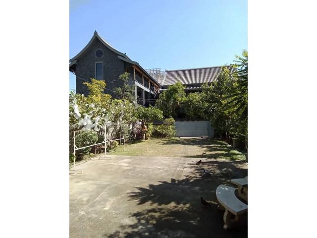 ขายที่ดินพร้อมบ้าน 91 ตรว. ในคูเมือง