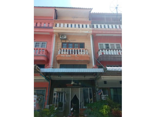 ขายอาคารพาณิชย์ เมืองพัทยา 14 ตร.ว. 2 ชั้น ครึ่ง
