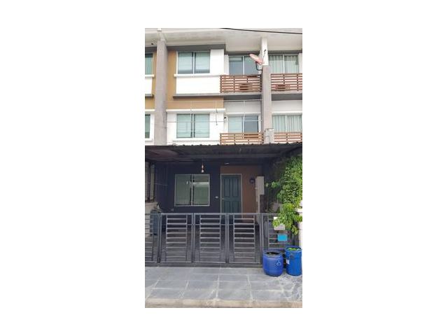 svs181TR1ให้เช่า ทฮ 3ชั้น ทาวน์พลัส ลาดกระบัง