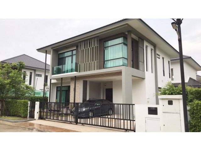 รหัสทรัพย์ P9098 ให้เช่าบ้านเดี่ยว มอตโต้ กาญจนาภิเษก-พระราม 2 ตกแต่งพร้อมเฟอร์และเครื่องใช้ไฟฟ้าครบ