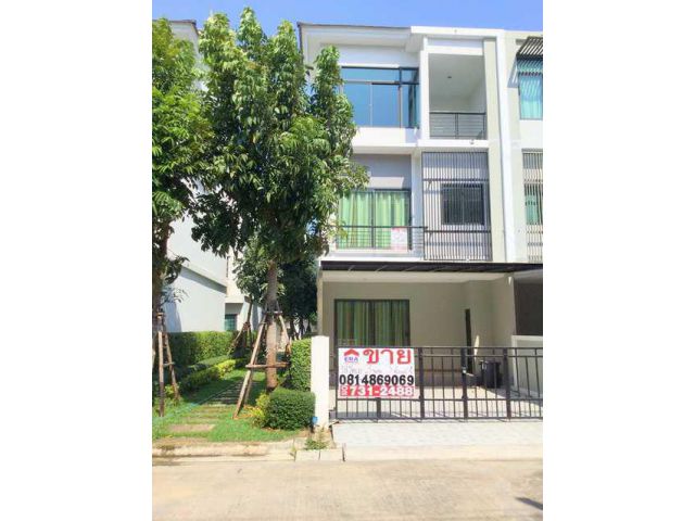 ทาวน์โฮม 3 ชั้น 18.7 ตรว.The Metro รามคำแหง–วงแหวน