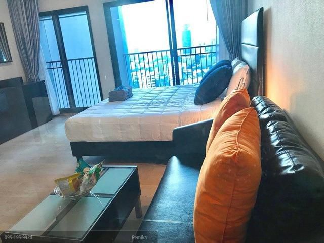 For Rent Condo Noble Remix area 42 sqm 18K per month Fully Furnished  ให้เช่า คอนโด โนเบิล รีมิกซ์