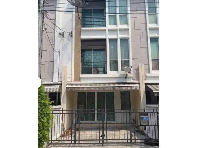 ให้เช่าทาวน์โฮม บ้านกลางเมือง S-Sense ศรีนครินทร์