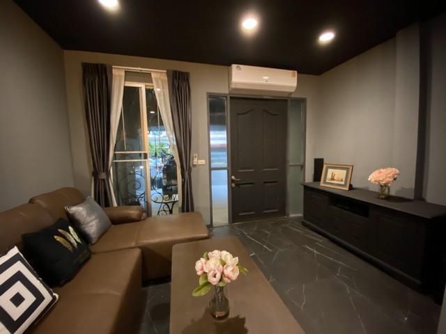 ให้เช่าทาวน์โฮม 3ชั้น  บ้านกลางเมือง เดอะปารีส