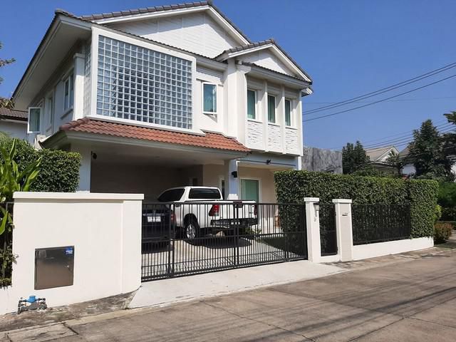 ขายและให้เช่าบ้าน หมู่บ้านมัณฑนา บางนา กม.13