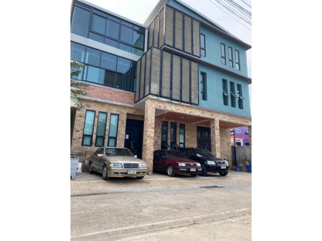 ขายโฮม ออฟฟิศ 3.5ชั้น ลาดพร้าววังหิน80