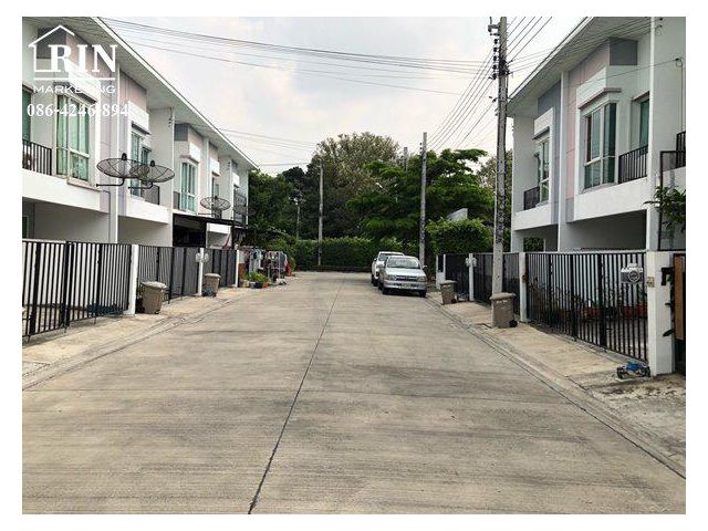 L749 ขาย/เช่า Townhomeหลังริม 2 ชั้น 28 ตร.ว.เบล็สวิลล์ รามอินทรา 117 ใกล้รถไฟฟ้าสถานีบางชัน