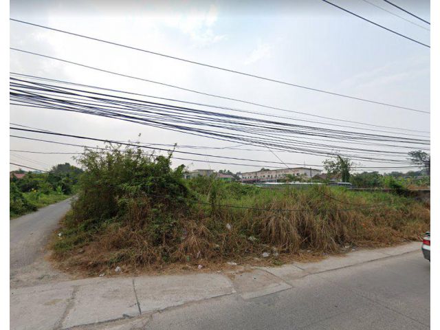 ขายที่ดินสุรศักดิ์ 252 ตรว. ติดถนนหนองยายบู่ ซอยหมอย้อย ใกล้ถนนเส้นมอเตอร์เวย์ 7 - 4.1 กม. ศรีราชา ชลบุรี