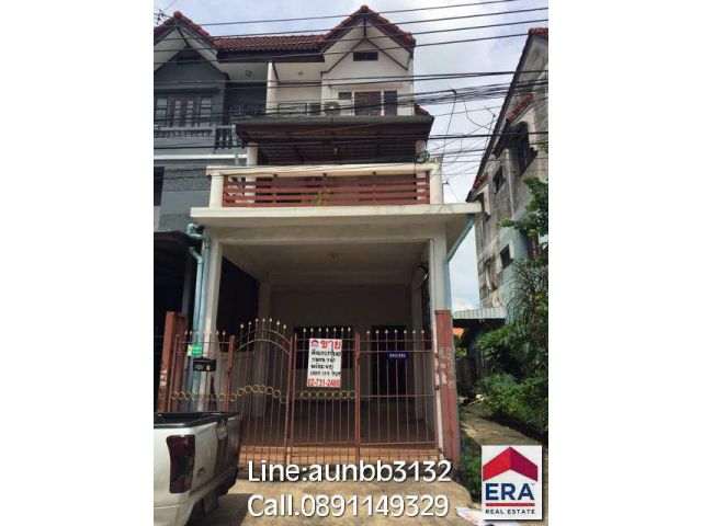 ทาวน์โฮม 3 ชั้น 18 ตรว. ม.สินธานี2 ถ.รามอินทรา119