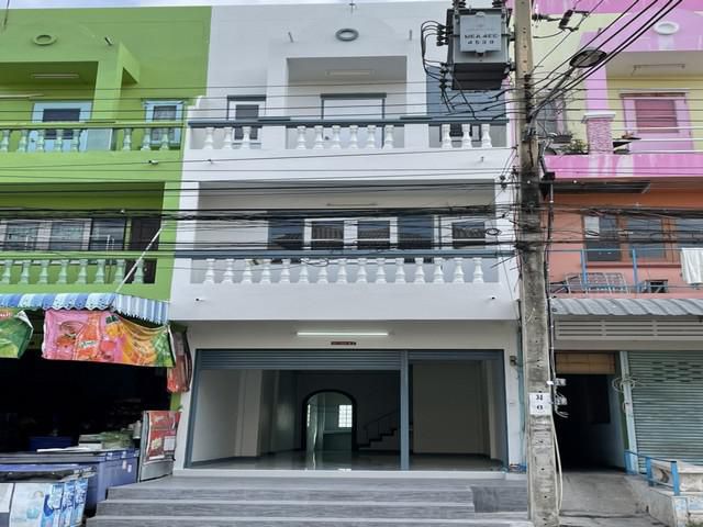 ขายตึกแถว 3 ชั้น ซอย หทัยราษฎร์ 6 หันหน้าทิศเหนือ