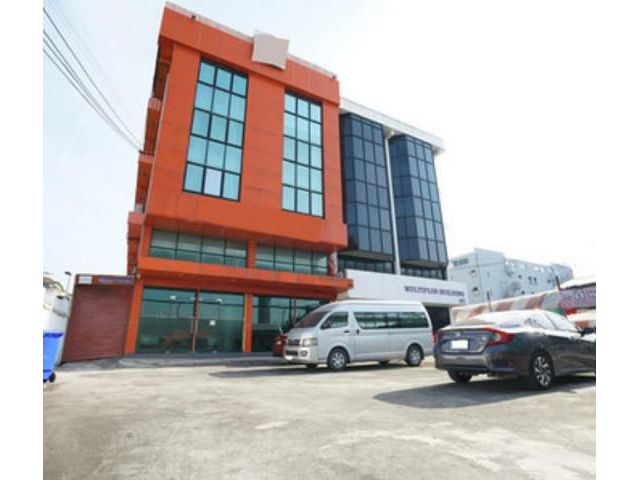 ให้เช่าอาคารสำนักงานพร้อมโกดัง ถนนรามคำแหง มีนบุรี