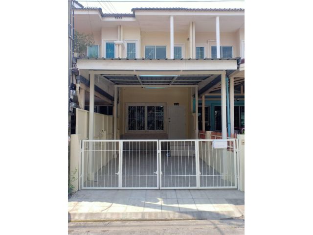 ขายทาวน์เฮ้าส์ 2 ชั้น หมู่บ้าน บดินทร 2 ใกล้ซาฟารีเวิลด์ คลองสามวา กรุงเทพ