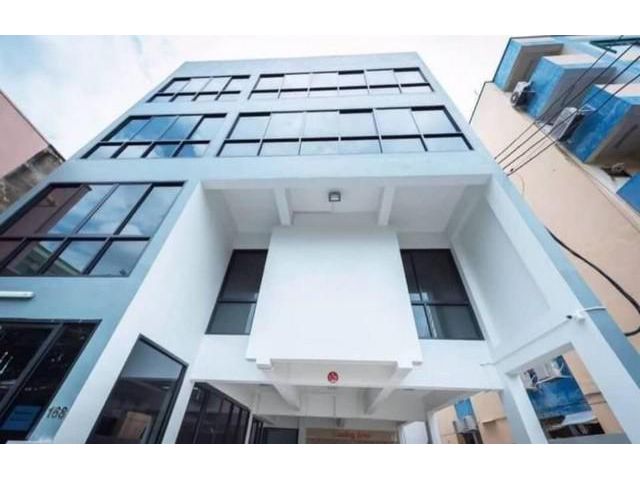 ให้เช่าอาคารสำนักงาน 5ชั้น มีลิฟท์ ถนนรัชดาภิเษก