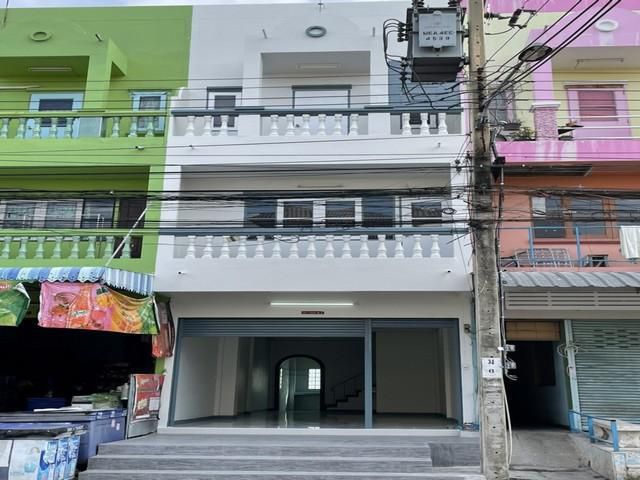 ขายตึกแถว 3 ชั้น หทัยราษฎร์ 6 ตกแต่งใหม่ทั้งหลัง